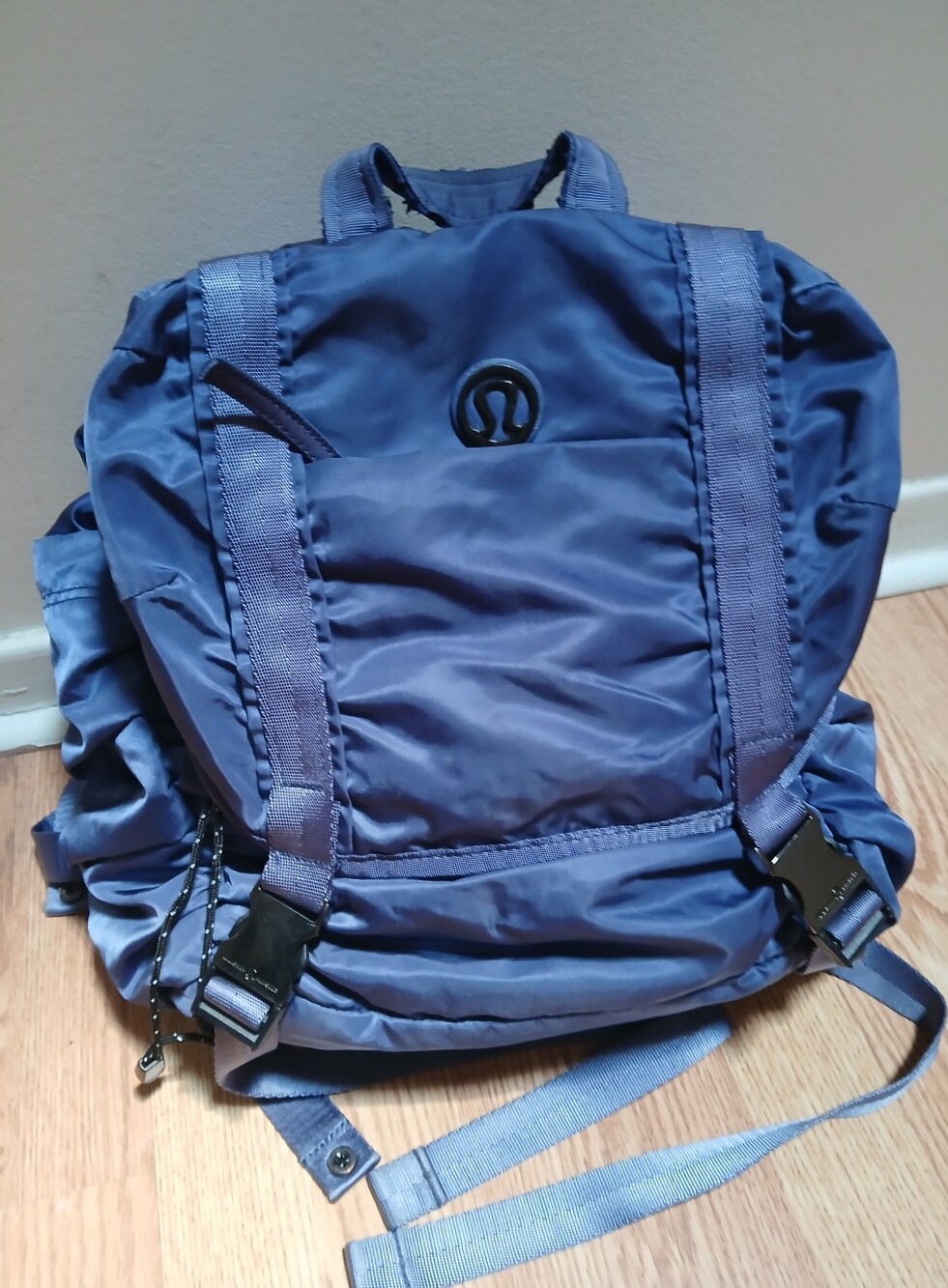 lululemon Athletica Wanderlust Rucksack Backpack Purple